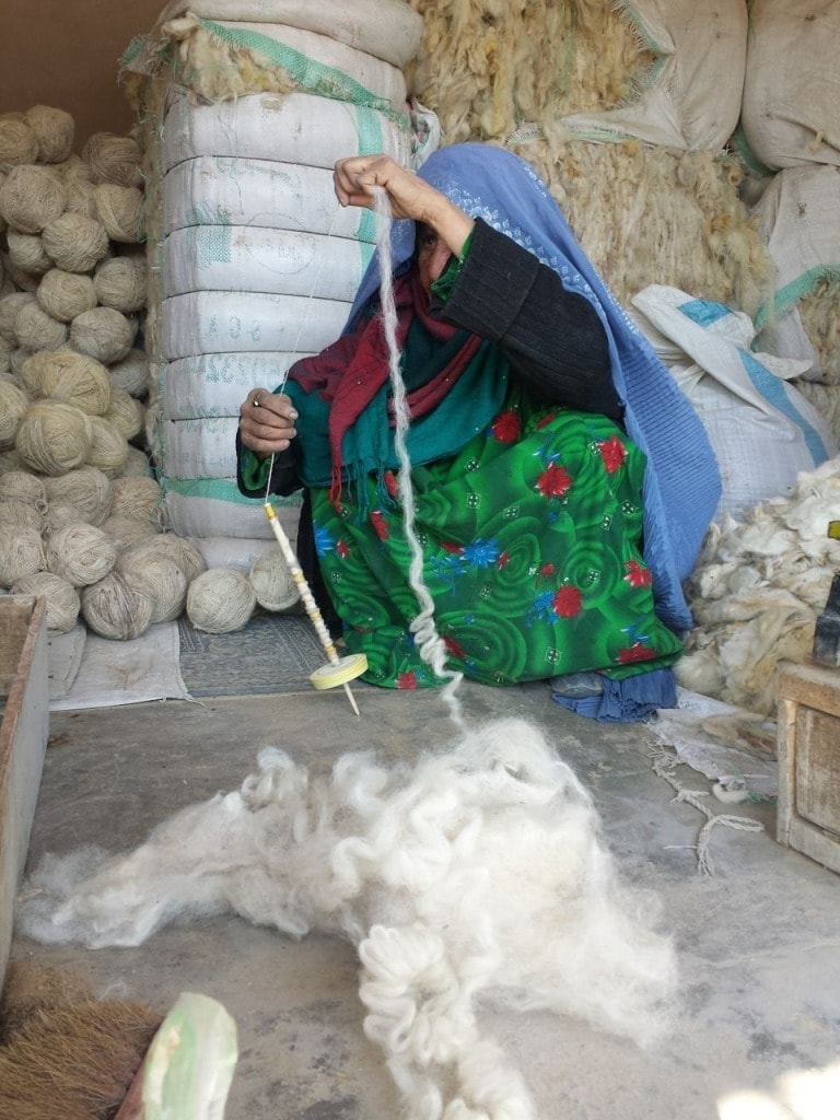 The Art Of Hand Spinning Wool