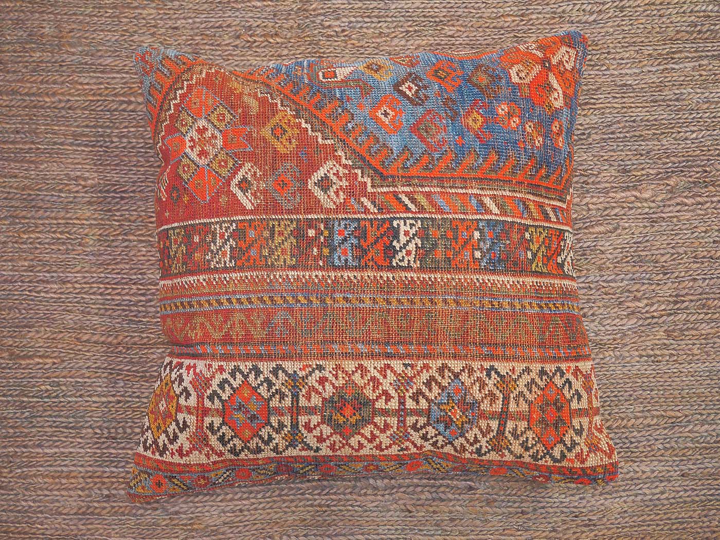 Qashqai Pillow