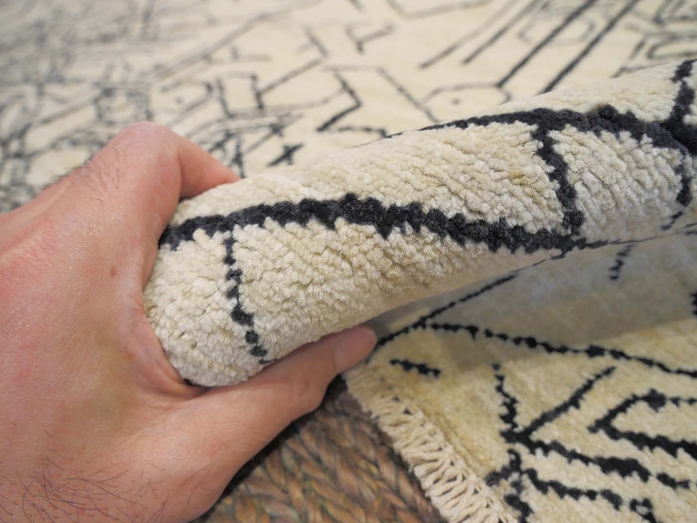 Modern Lines - Image 7