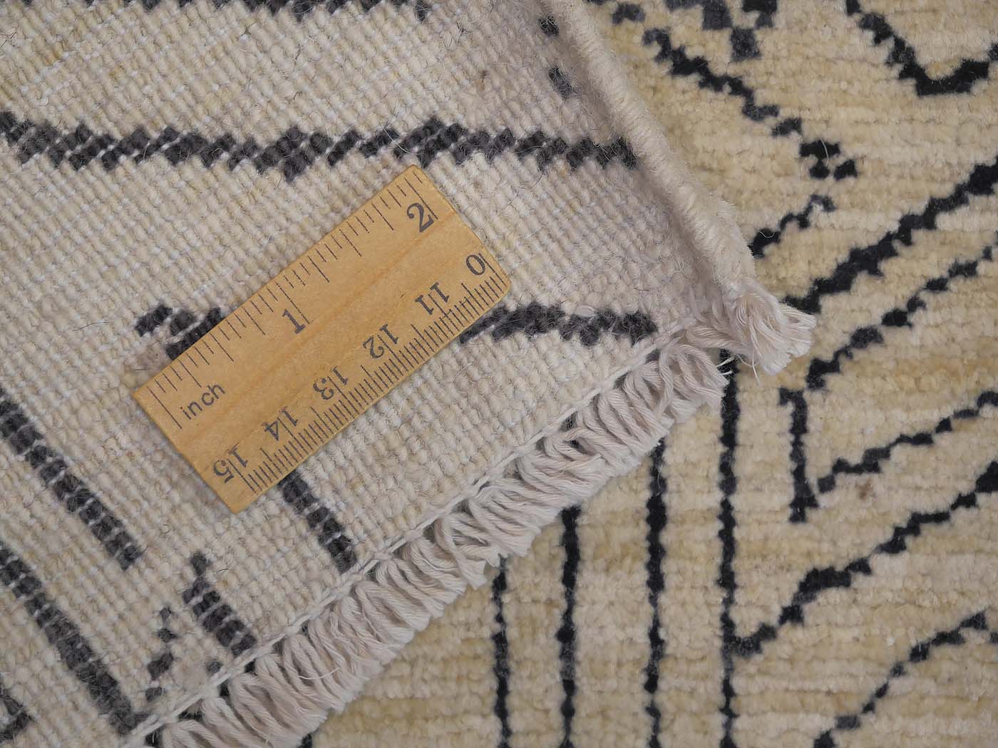 Modern Lines - Image 9