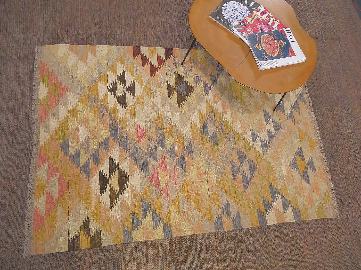 Caravan Kilim