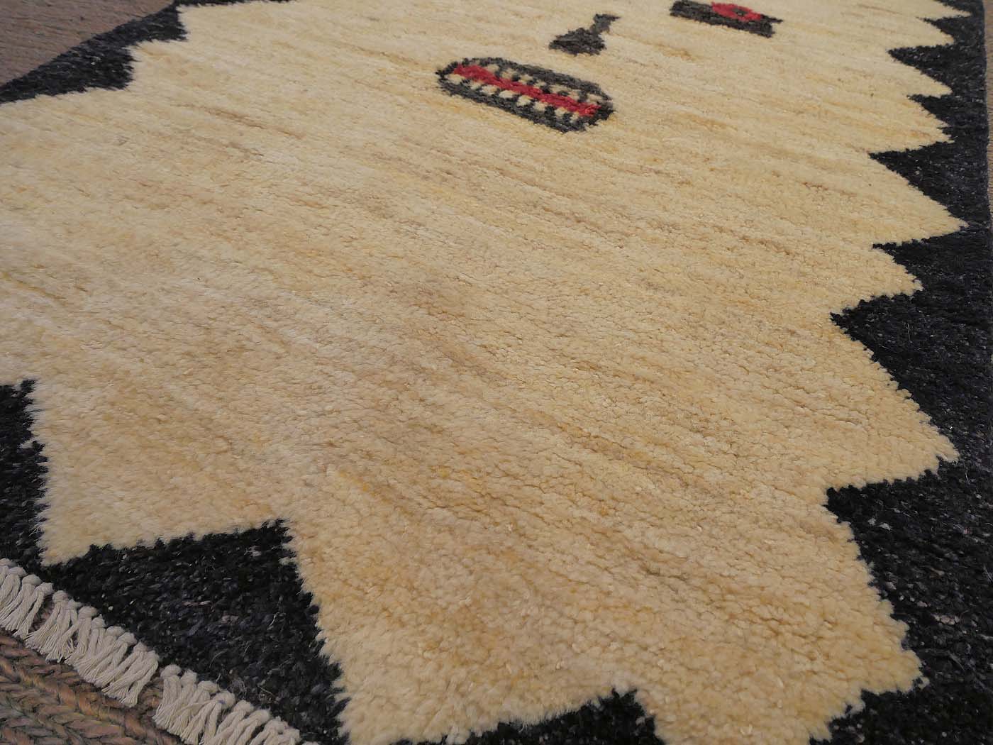 Gabbeh Guy - Image 6