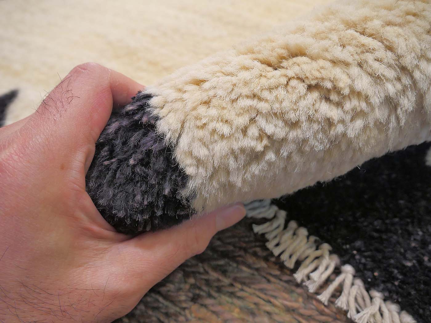 Gabbeh Guy - Image 7