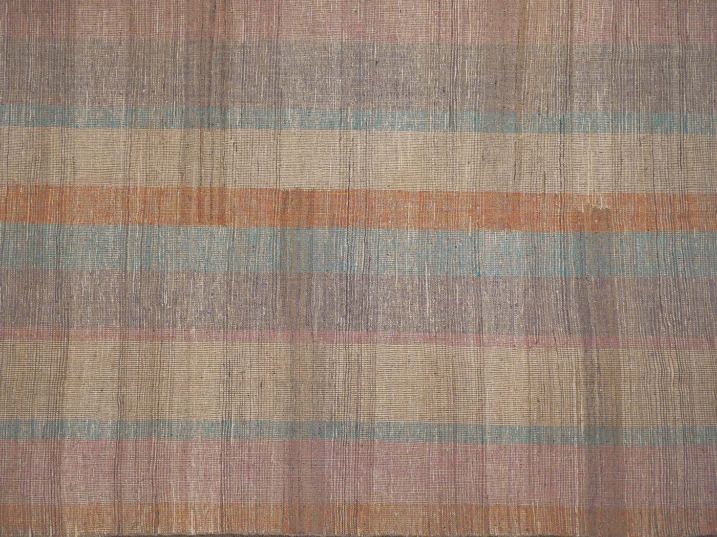 Heritage Kilim - Image 3