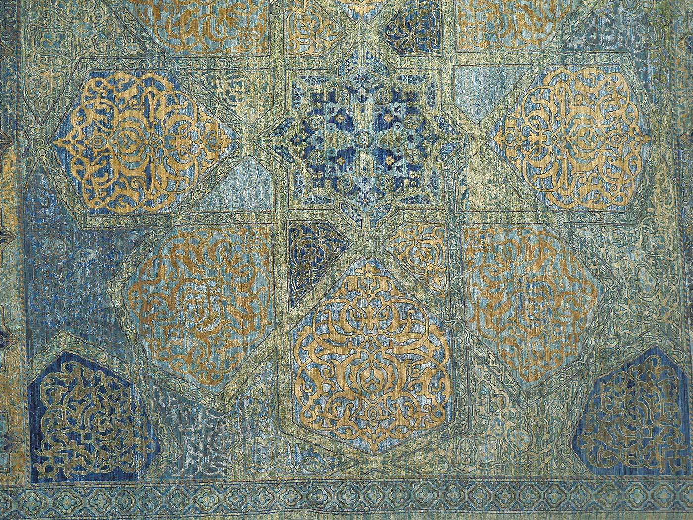 Blue Medallion - Image 3