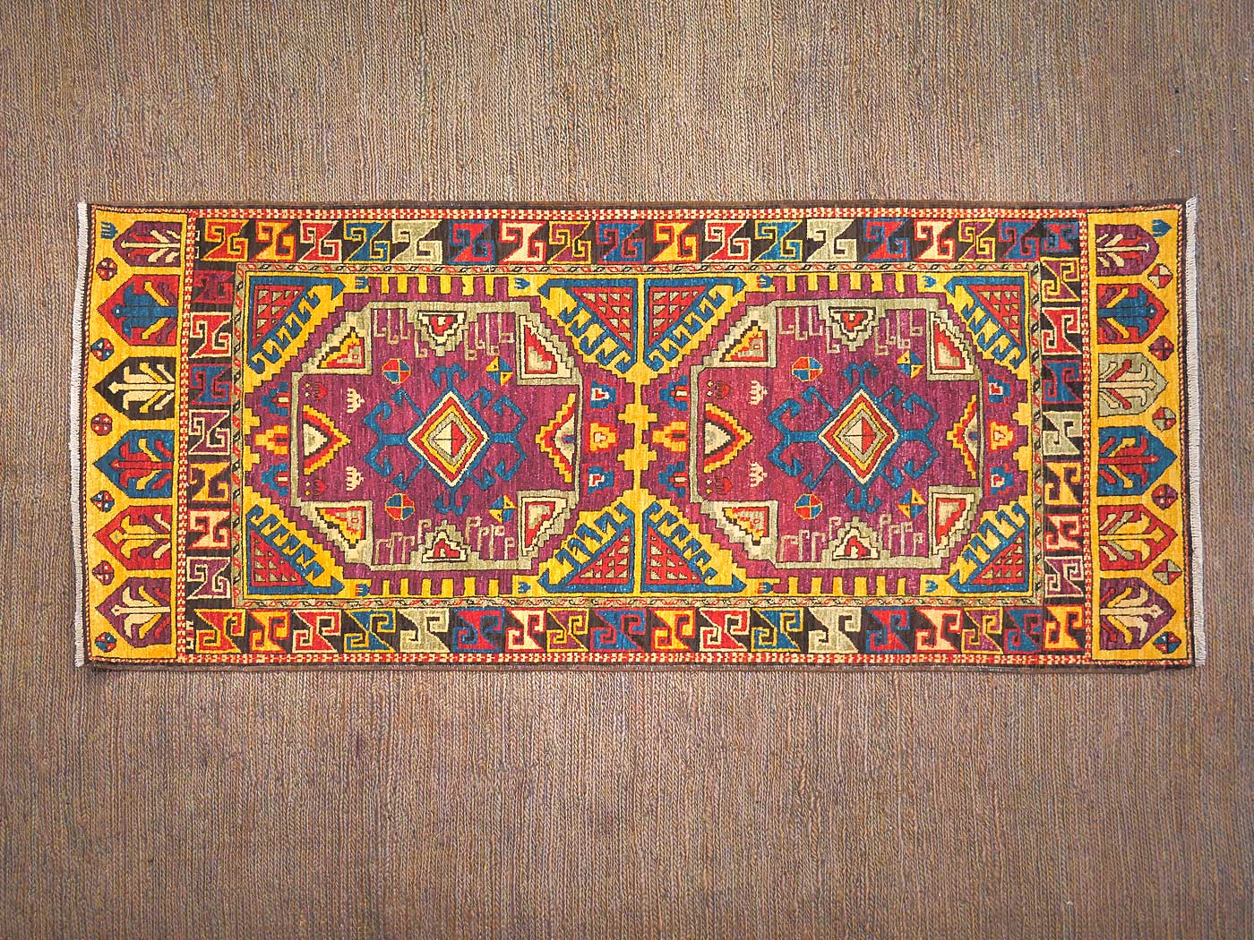 Yastik Runner - Image 2