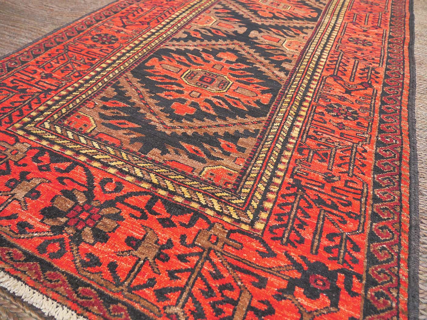 Belouch Runner - Image 6
